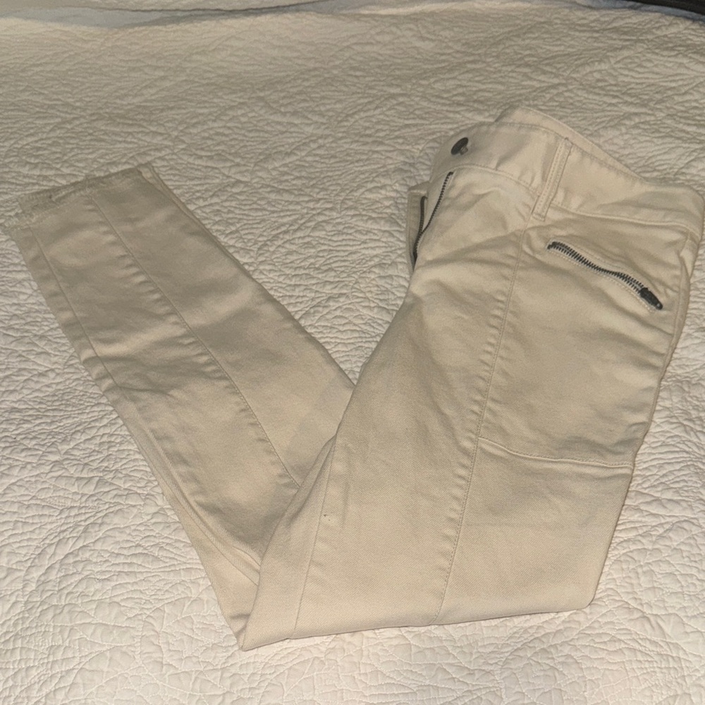 LOFT Soft Cream Skinny Jeans with Zip Detail
